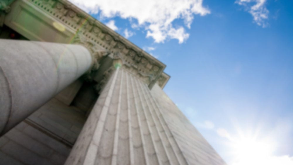 Columns on Courthouse where Appellate Lawyers Practice